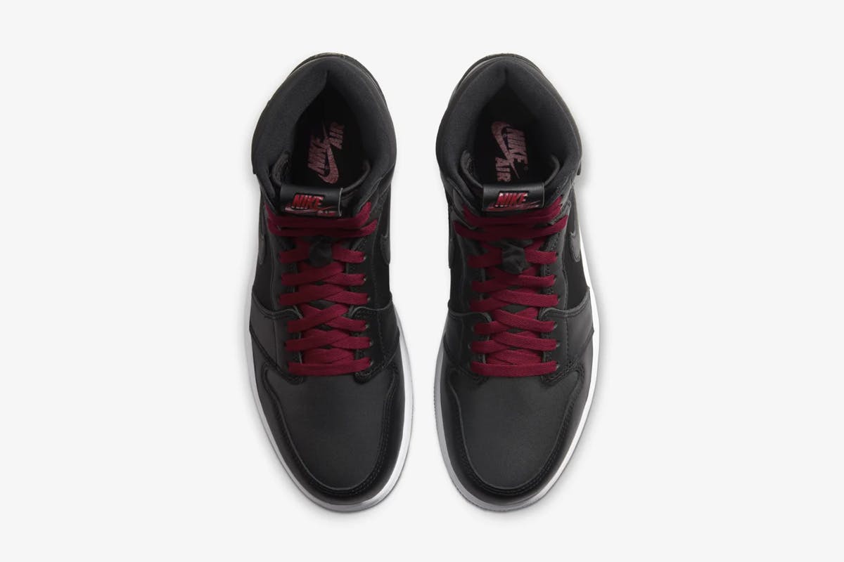 air jordan black with red